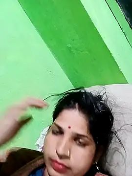 Karishma cute online show from 11-17-25, 12:36