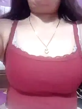 YiyinLy online show from 03-02-26, 02:34