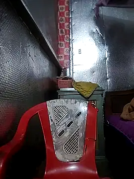 YiyinLy online show from 12-03-25, 07:52