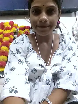 Snapshot of Nitya_hot chatting on 02-18-26, 04:03 Nitya hot online show from 02-18-26, 04:03