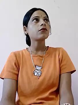 Snapshot of Nitya_hot chatting on 06-16-26, 03:17 Nitya hot online show from 06-16-26, 03:17