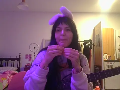 miapink33 online show from 11-06-25, 01:42