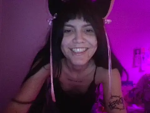 miapink33 online show from 11-13-25, 02:26