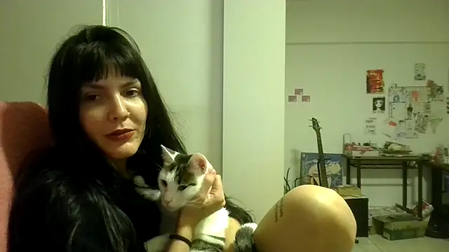 miapink33 online show from 03-08-26, 01:00