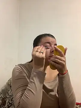 MiraCastellon online show from 11-02-25, 11:59