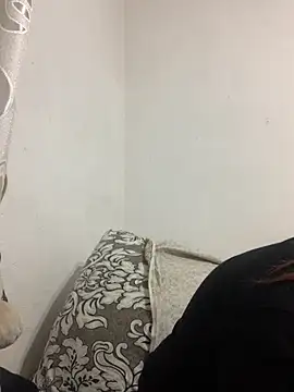 MiraCastellon online show from 10-27-25, 12:50