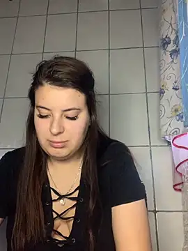 MiraCastellon online show from 11-29-25, 11:43