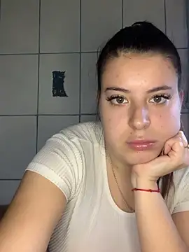 MiraCastellon online show from 11-27-25, 11:54