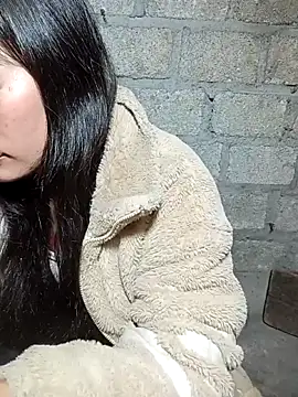 siusiu-00 online show from 11-16-25, 07:40