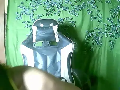 Manddeexx online show from 11-17-25, 03:10