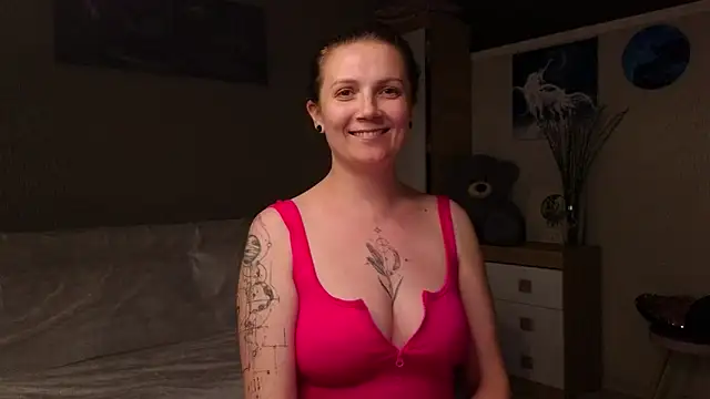 Amy  Leee  online show from 05-12-26, 07:20
