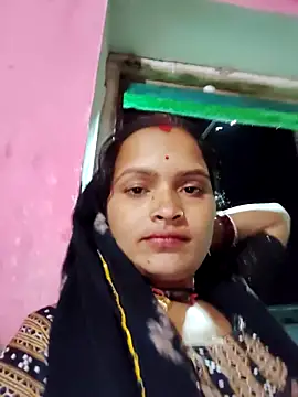 Snapshot of Poonam_medam chatting on 10-14-25, 04:29 Poonam medam online show from 10-14-25, 04:29