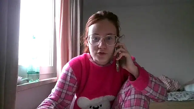 LuckySLove online show from 04-12-26, 03:48