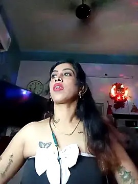 Darling Annie online show from 10-24-25, 06:18