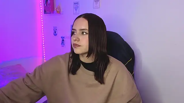 Emily Lindey online show from 03-01-26, 02:11