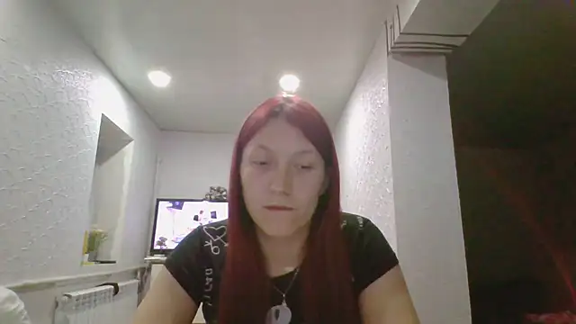 luna tt online show from 04-26-26, 05:10