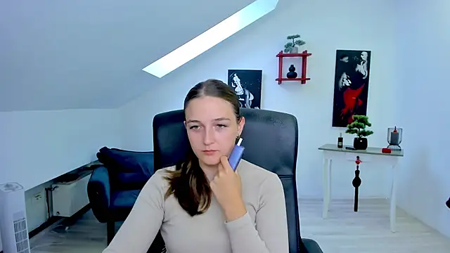 Snapshot of AnneWilsonn chatting on 07-15-26, 06:31 AnneWilsonn online show from 07-15-26, 06:31