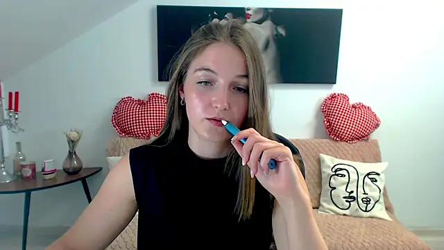AnneWilsonn online show from 05-28-26, 05:26