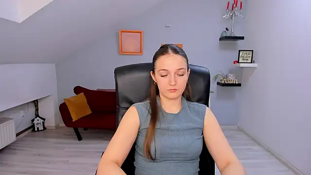AnneWilsonn online show from 04-21-26, 11:06