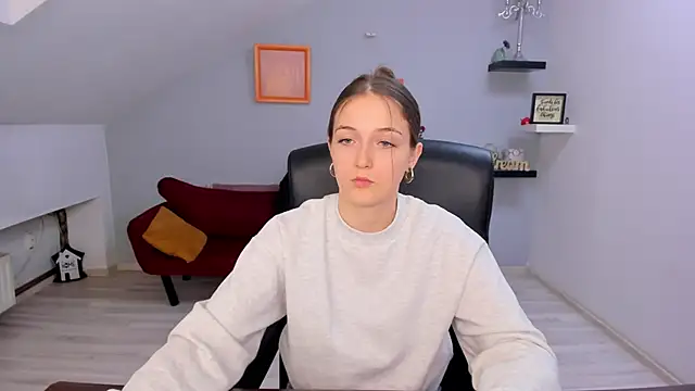 AnneWilsonn online show from 04-02-26, 01:18