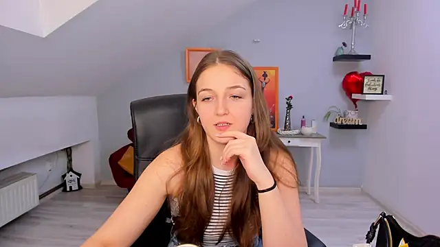 AnneWilsonn online show from 03-25-26, 12:26