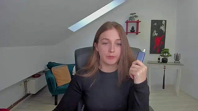 AnneWilsonn online show from 05-05-26, 04:48