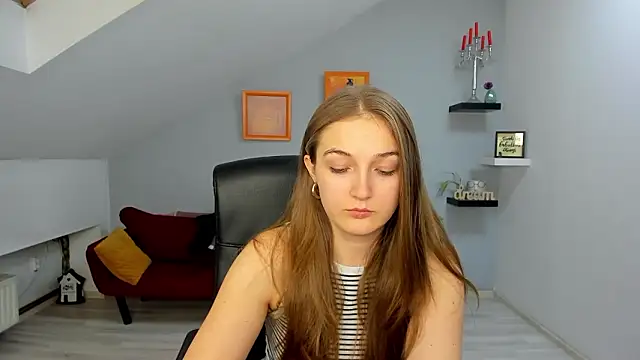 Snapshot of AnneWilsonn chatting on 02-04-26, 12:44 AnneWilsonn online show from 02-04-26, 12:44