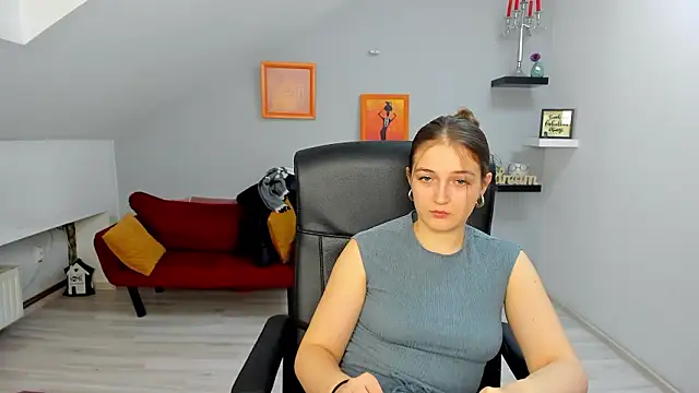 Snapshot of AnneWilsonn chatting on 02-09-26, 12:14 AnneWilsonn online show from 02-09-26, 12:14