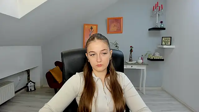 AnneWilsonn online show from 10-22-25, 10:47