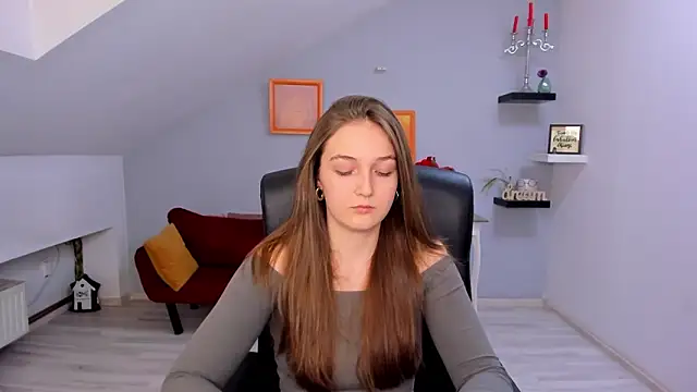 Snapshot of AnneWilsonn chatting on 02-23-26, 12:17 AnneWilsonn online show from 02-23-26, 12:17