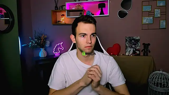 astren villo online show from 03-10-26, 07:01