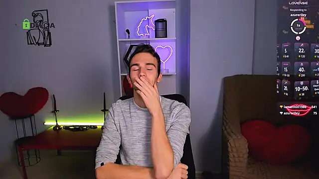 astren villo online show from 11-26-25, 01:33