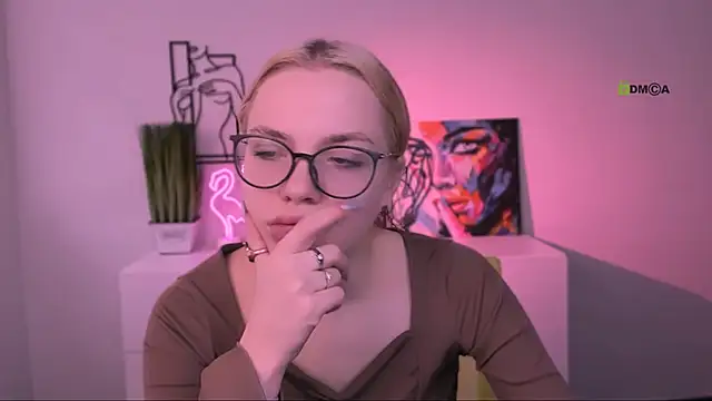 sendi cais online show from 11-17-25, 07:56