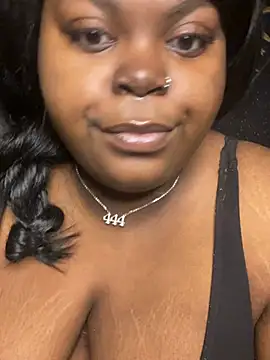 TheChubbySiren online show from 02-05-26, 02:57