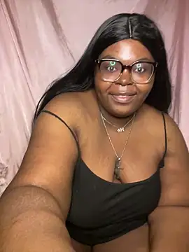TheChubbySiren online show from 05-08-26, 02:21