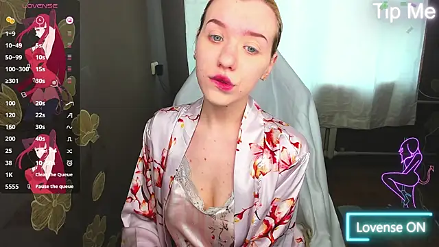 MeganNewCat online show from 05-11-26, 09:54