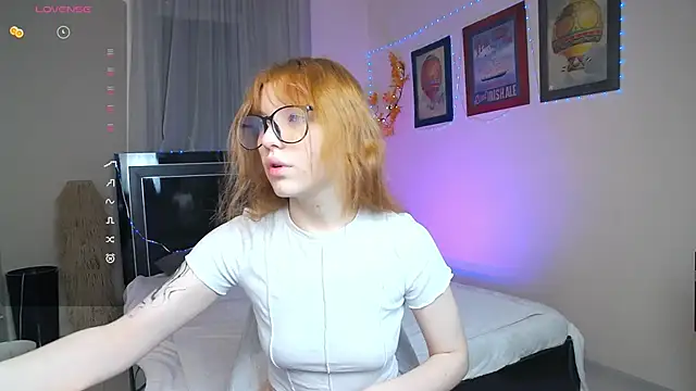 MeganNewCat online show from 02-11-26, 08:52