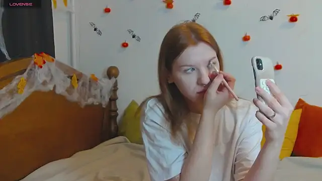 MeganNewCat online show from 10-24-25, 08:46