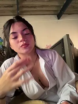 PamelaJonsom  online show from 02-16-26, 05:11