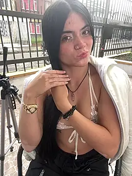 PamelaJonsom  online show from 04-28-26, 02:32