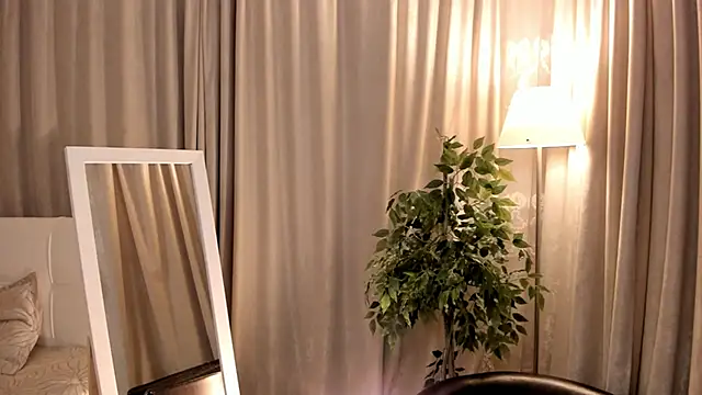 Ritamillersi online show from 11-18-25, 11:02