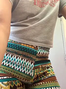 Snapshot of La-Gatiita-trans chatting on 02-28-26, 02:06 La-Gatiita-trans online show from 02-28-26, 02:06