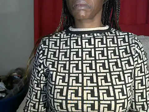 Snapshot of AfroGodesss123 chatting on 06-19-26, 12:44 AfroGodesss123 online show from 06-19-26, 12:44