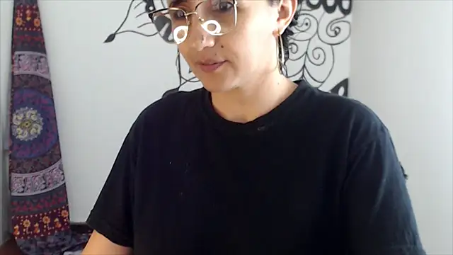 Snapshot of Lucyy_Naugthy chatting on 03-01-26, 01:55 Lucyy Naugthy online show from 03-01-26, 01:55