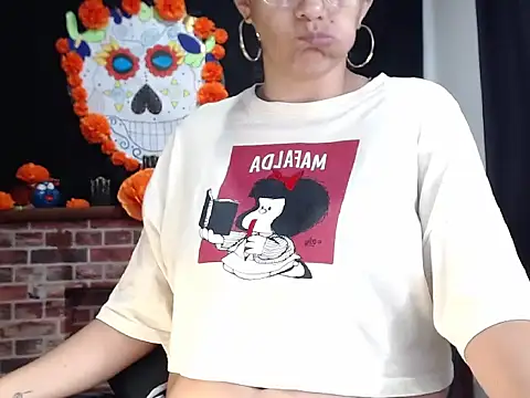 Lucyy Naugthy online show from 11-14-25, 01:15