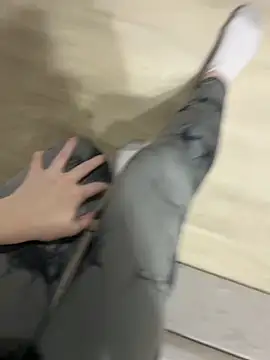 JuicyGamess online show from 11-11-25, 03:40