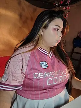 EliaStone05 online show from 12-15-25, 05:35