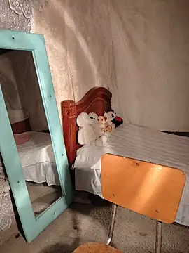 EliaStone05 online show from 01-09-26, 05:58