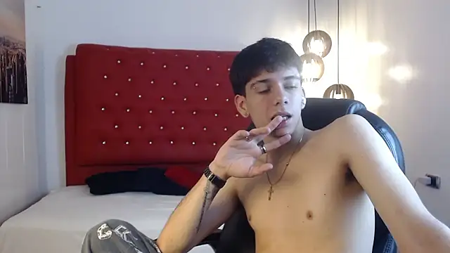 AmethystShadow17 online show from 03-24-26, 08:53