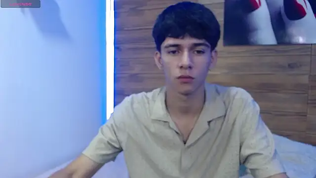 AmethystShadow17 online show from 10-18-25, 01:02